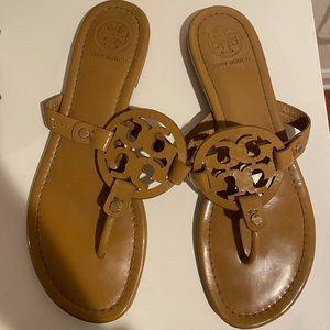 Tory Burch Miller Patent Leather Tan Sandals Size 8.5